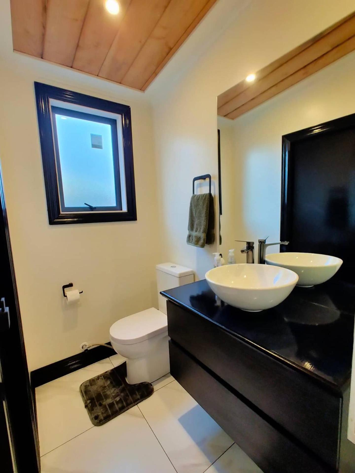 A Stone'S Throw From Town Tiny Home ダニーデン エクステリア 写真