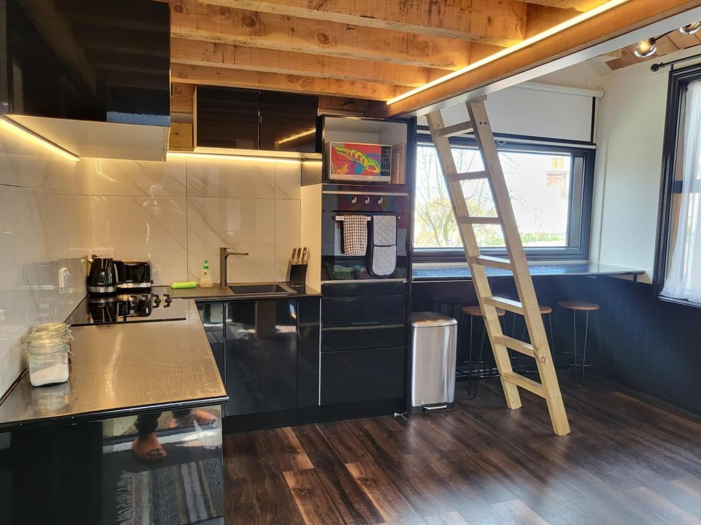 A Stone'S Throw From Town Tiny Home ダニーデン エクステリア 写真