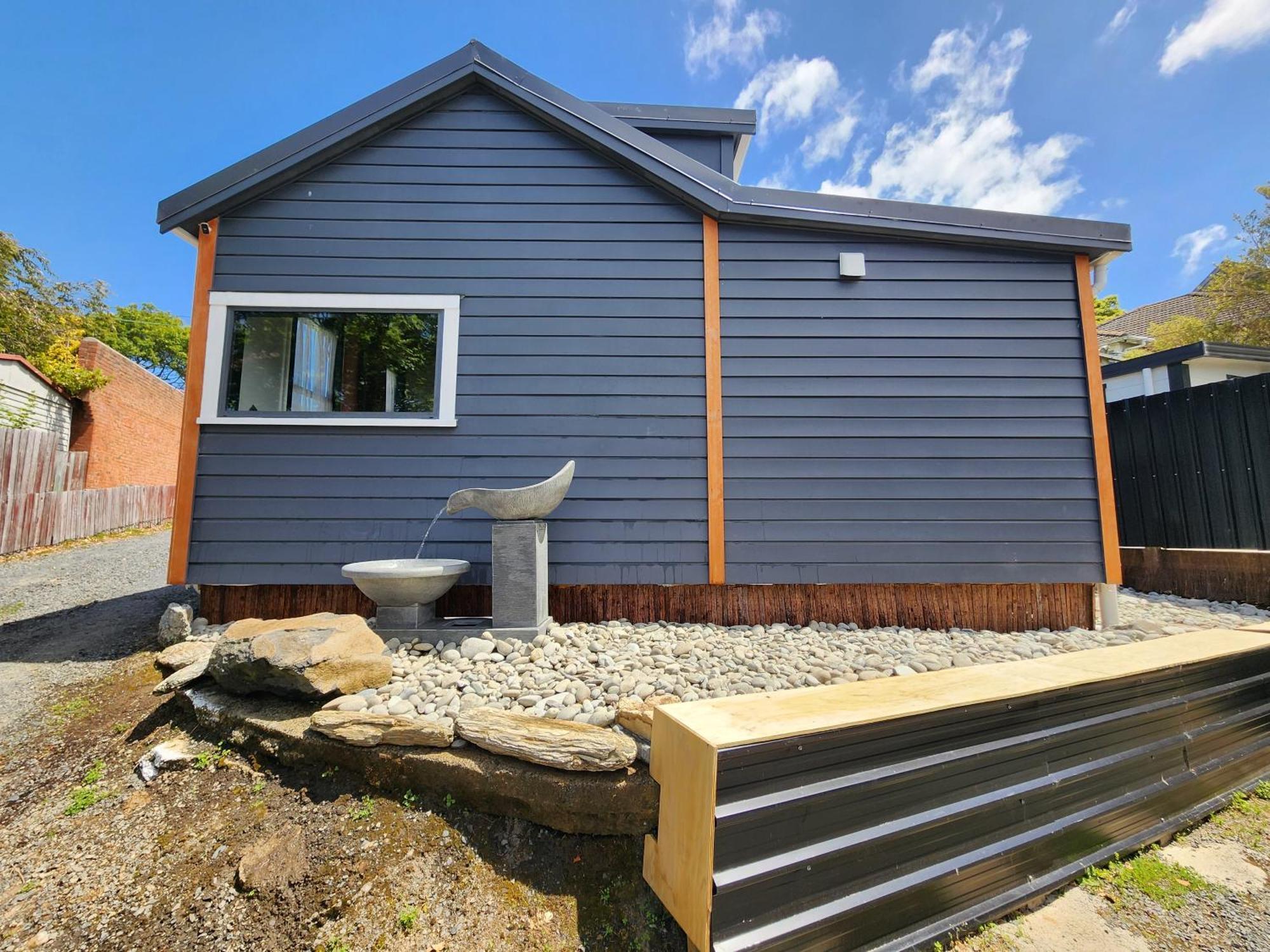 A Stone'S Throw From Town Tiny Home ダニーデン エクステリア 写真